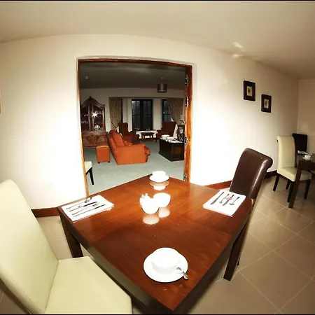 All The Twos Lodge Guest house 4*